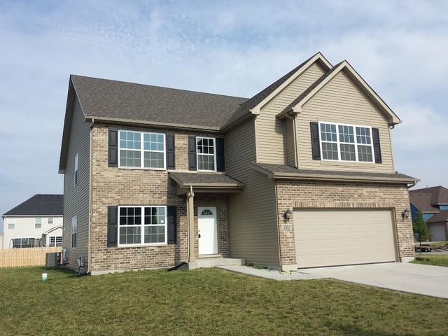 512 E Hunter Ln, Minooka, IL 60447 photo 2