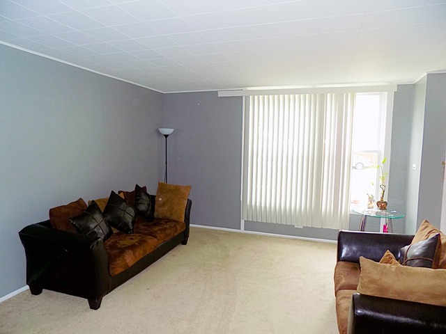 1361 Howard Ave, Des Plaines, IL 60018 photo 3