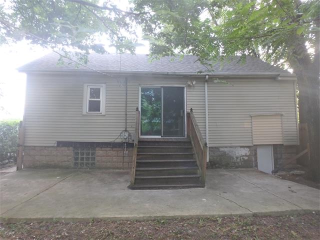 145 E 150th St, Harvey, IL 60426 photo 7