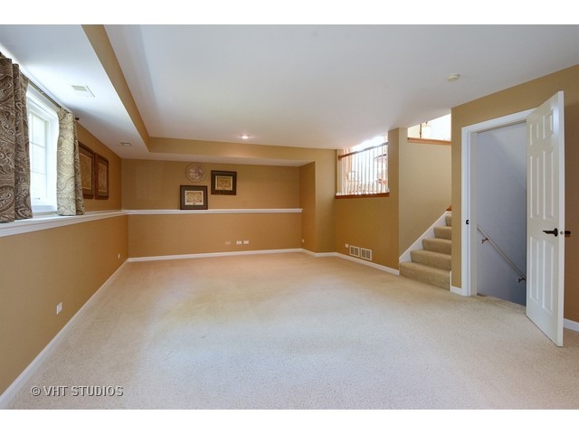 2270 Sutton Ln, Aurora, IL 60502 photo 16