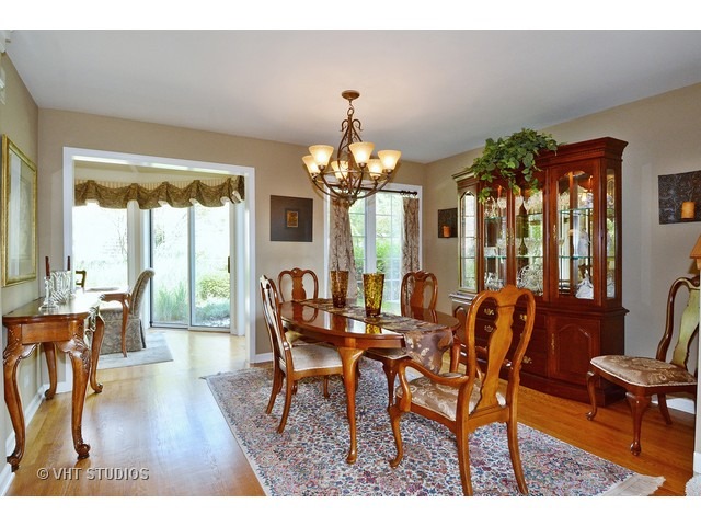 2270 Sutton Ln, Aurora, IL 60502 photo 10