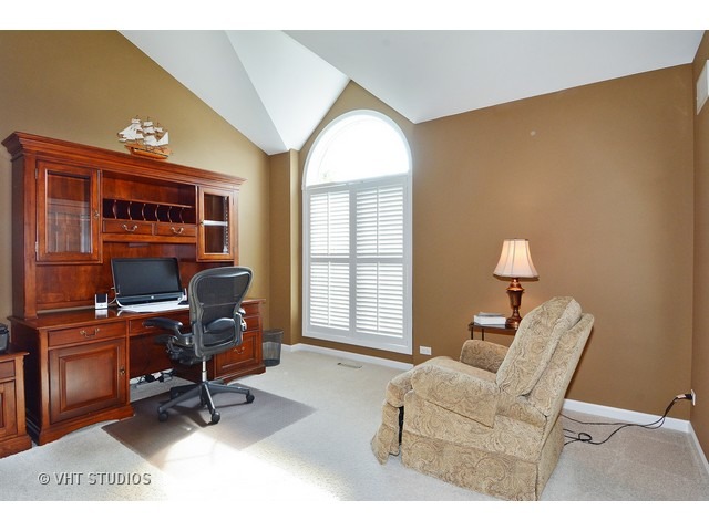 2270 Sutton Ln, Aurora, IL 60502 photo 13