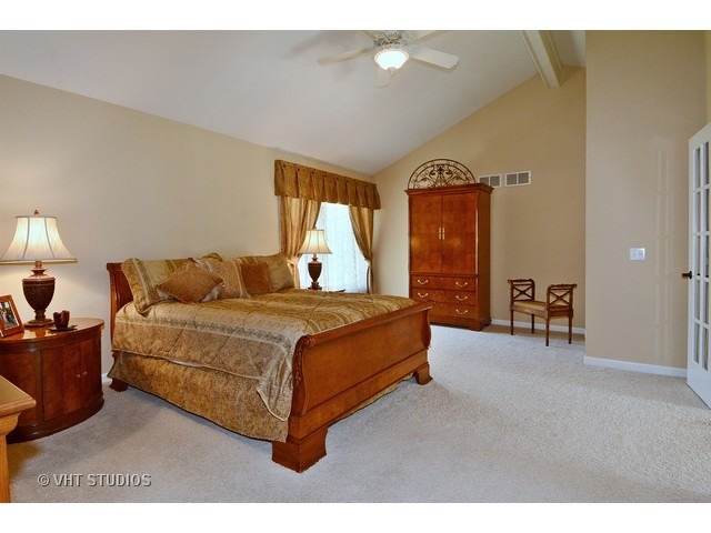 2270 Sutton Ln, Aurora, IL 60502 photo 11