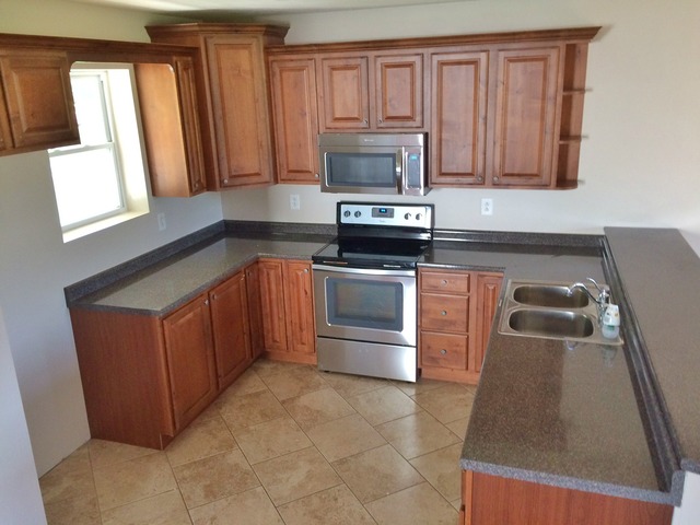 237 E South St, Sheffield, IL 61361 photo 2