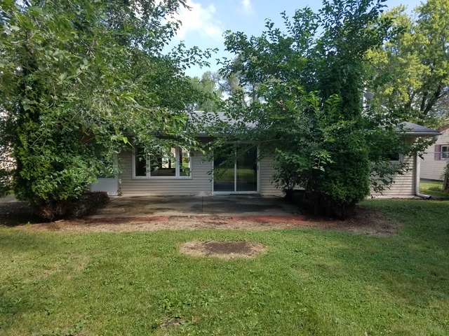 325 Edgewood Dr, Wheeling, IL 60090 photo 10