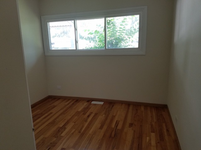 325 Edgewood Dr, Wheeling, IL 60090 photo 5