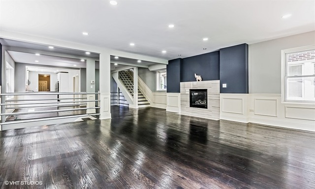 8112 S Champlain Ave, Chicago, IL 60619 photo 4