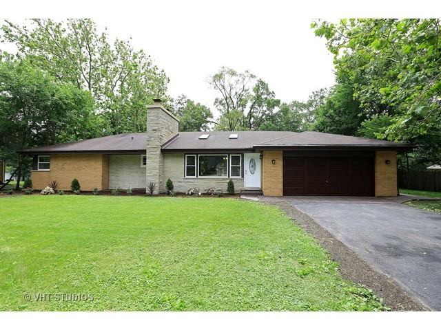 95 E Thacker St, Des Plaines, IL 60016 photo 1