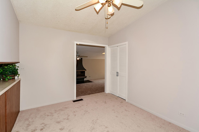 115 W Jeffery Ave, Wheeling, IL 60090 photo 7
