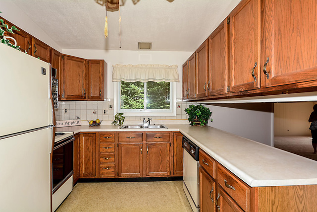115 W Jeffery Ave, Wheeling, IL 60090 photo 10