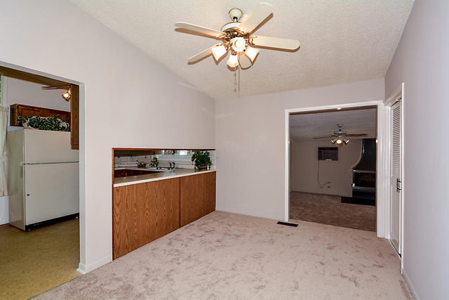 115 W Jeffery Ave, Wheeling, IL 60090 photo 8
