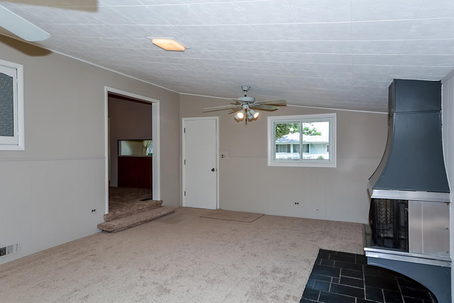115 W Jeffery Ave, Wheeling, IL 60090 photo 13
