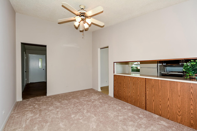 115 W Jeffery Ave, Wheeling, IL 60090 photo 9