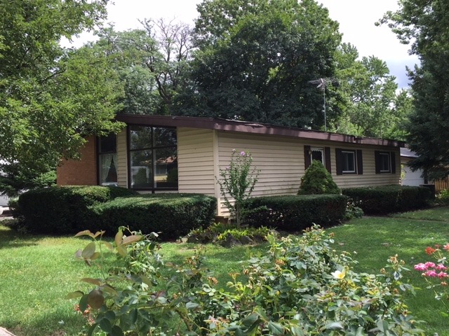 115 W Jeffery Ave, Wheeling, IL 60090 photo 1