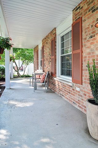 7010 Beechnut Ln, Darien, IL 60561 photo 3