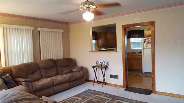 1829 9th St, Peru, IL 61354 photo 5