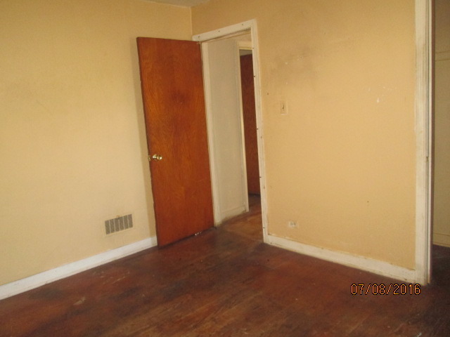 2156 E 96th St, Chicago, IL 60617 photo 10