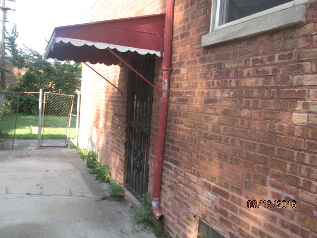 2156 E 96th St, Chicago, IL 60617 photo 17