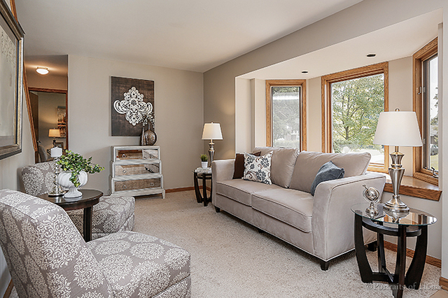 1307 Wakeman Ave, Wheaton, IL 60187 photo 3