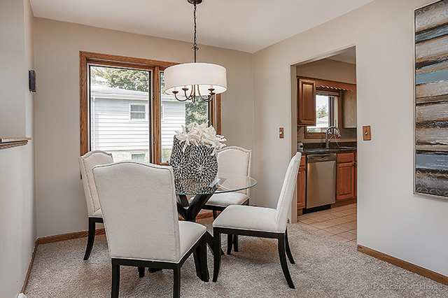 1307 Wakeman Ave, Wheaton, IL 60187 photo 5