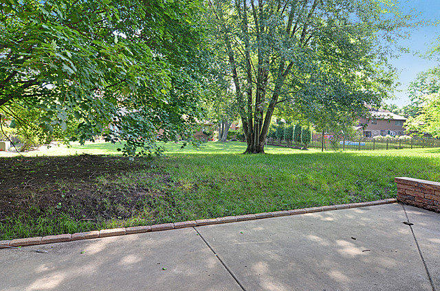 8349 Walredon Ave, Burr Ridge, IL 60527 photo 25
