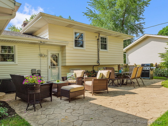 537 Spruce Dr, Naperville, IL 60540 photo 22