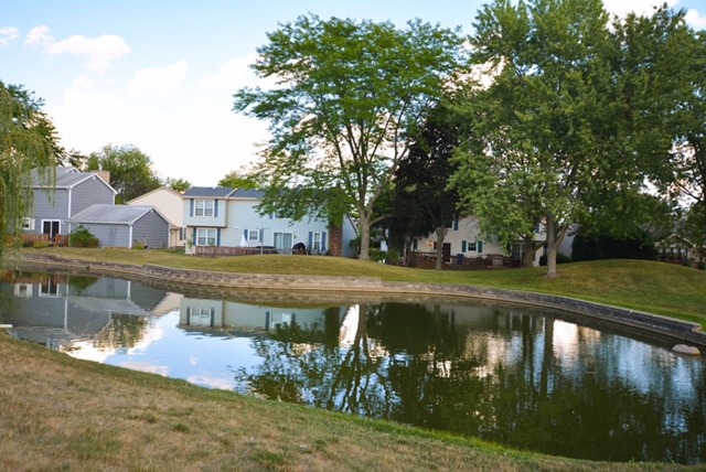 652 Mitchell Ct, Gurnee, IL 60031 photo 17