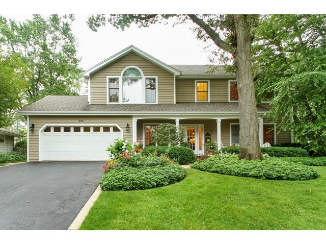 940 Cedar Ln, Northbrook, IL 60062 photo 1