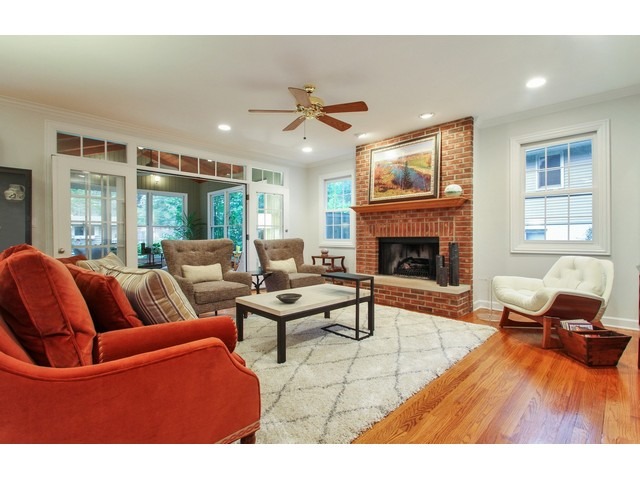 940 Cedar Ln, Northbrook, IL 60062 photo 6