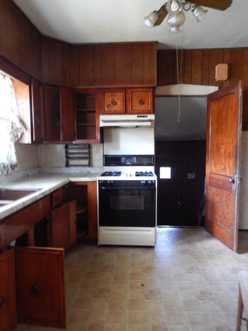 287 N Myrtle Ave, Kankakee, IL 60901 photo 3