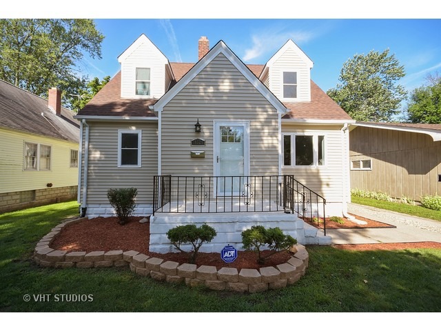 18326 Roy St, Lansing, IL 60438 photo 1