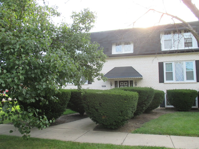 4509 Forest Ave, Brookfield, IL 60513 photo 2