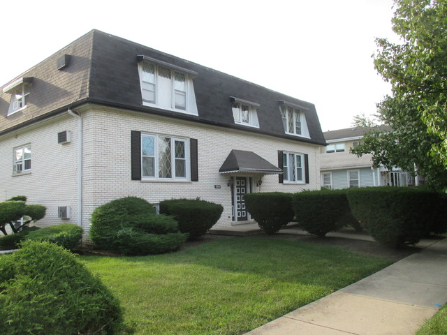 4509 Forest Ave, Brookfield, IL 60513 photo 1