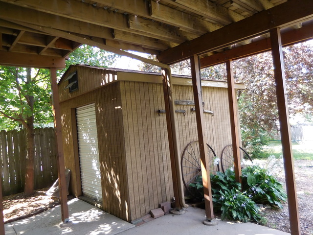 1000 E Ardyce Ln, Mount Prospect, IL 60056 photo 17