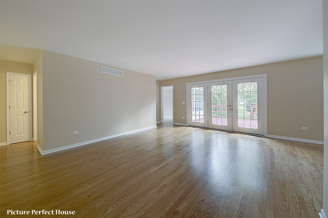 13435 Redberry Cir, Plainfield, IL 60544 photo 4