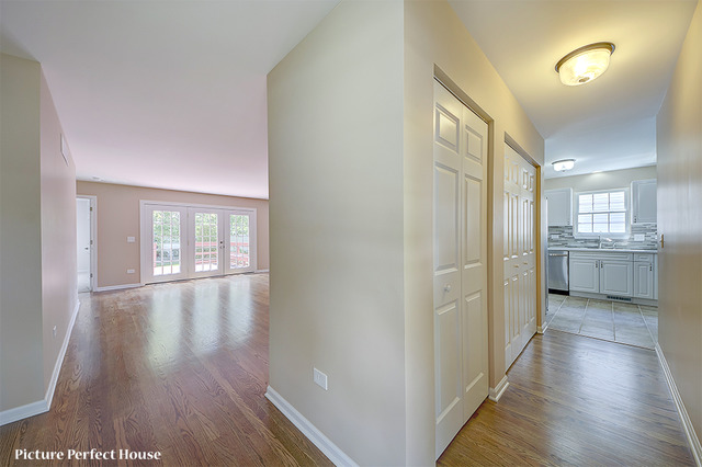 13435 Redberry Cir, Plainfield, IL 60544 photo 3