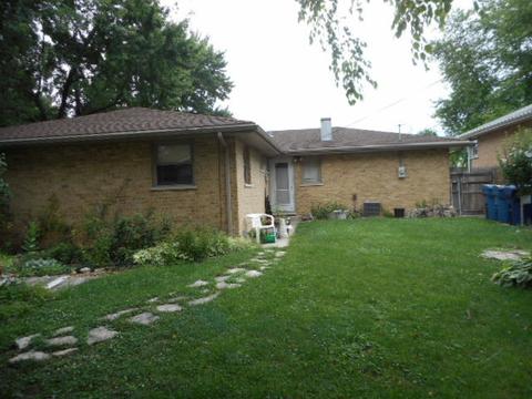 7636 S Stickney Ave, Bridgeview, IL 60455 photo 17