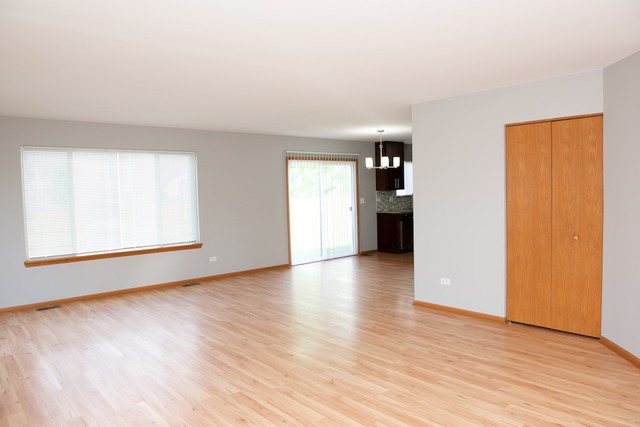 1705 Fox Ridge Dr, Plainfield, IL 60586 photo 8