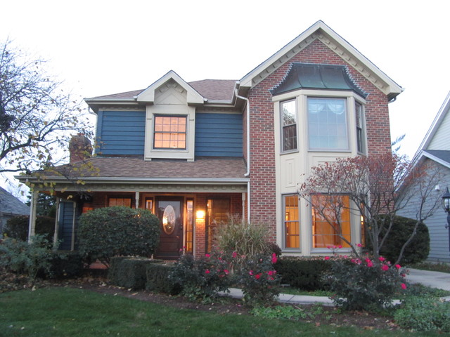 521 E Oak Ave, Wheaton, IL 60187 photo 1