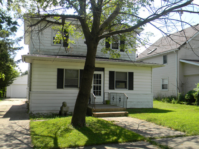 125 W 3rd St, Spring Valley, IL 61362 photo 10