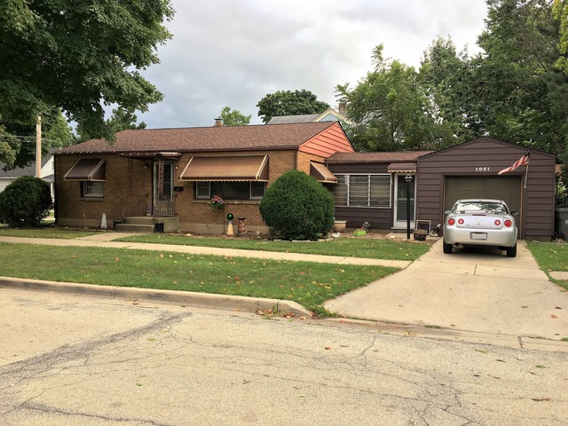 1051 Van St, Elgin, IL 60123 photo 1
