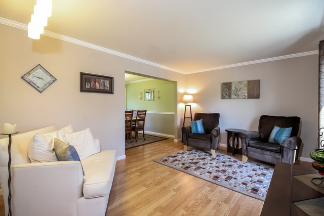 720 W Highgoal Dr, Wheeling, IL 60090 photo 4