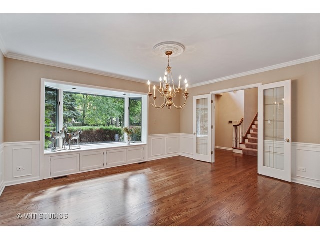 1602 Forest Dr, Glenview, IL 60025 photo 4