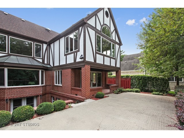 1602 Forest Dr, Glenview, IL 60025 photo 14