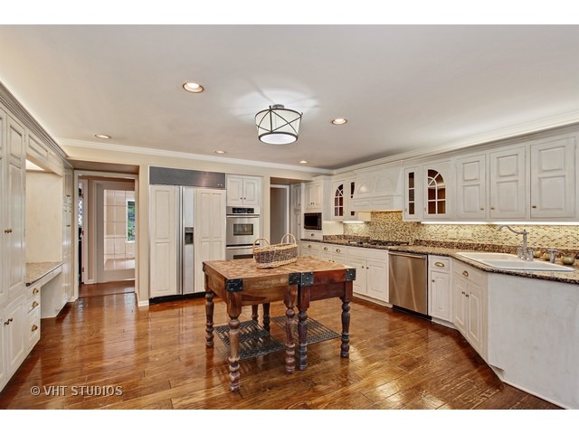 1602 Forest Dr, Glenview, IL 60025 photo 7