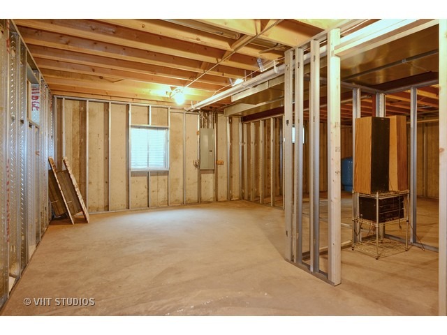 7646 Sundown Ln, Oswego, IL 60543 photo 9