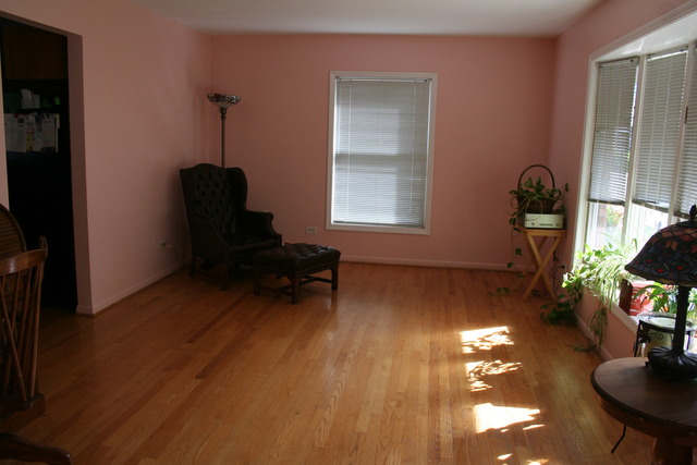 133 Berkshire Dr, Wheeling, IL 60090 photo 2