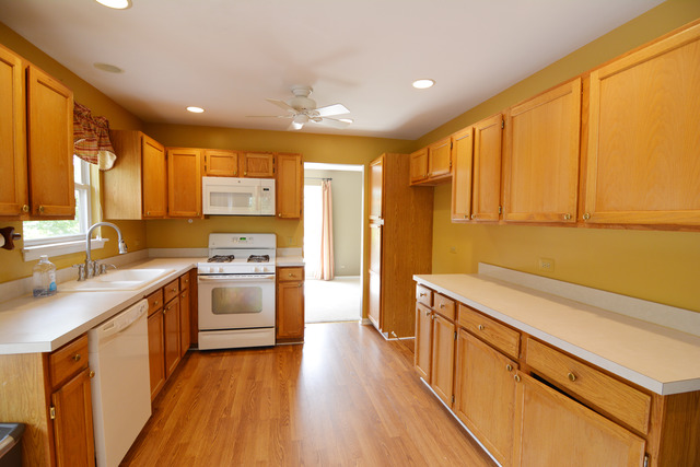 1265 Cobblers Crossing Ct, Elgin, IL 60120 photo 6