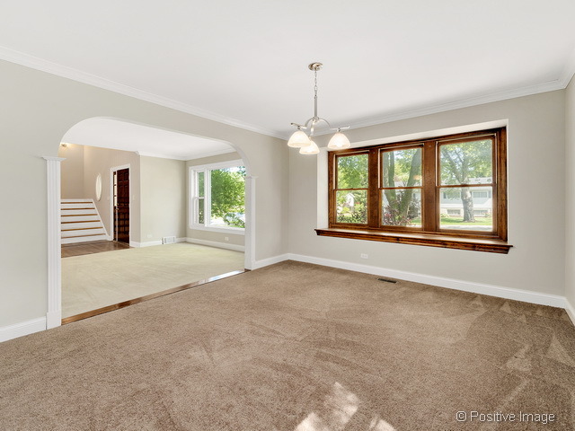908 Ranch Rd, Wheaton, IL 60187 photo 5