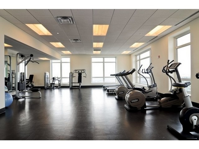 10 E Delaware Pl #17D, Chicago, IL 60611 photo 17